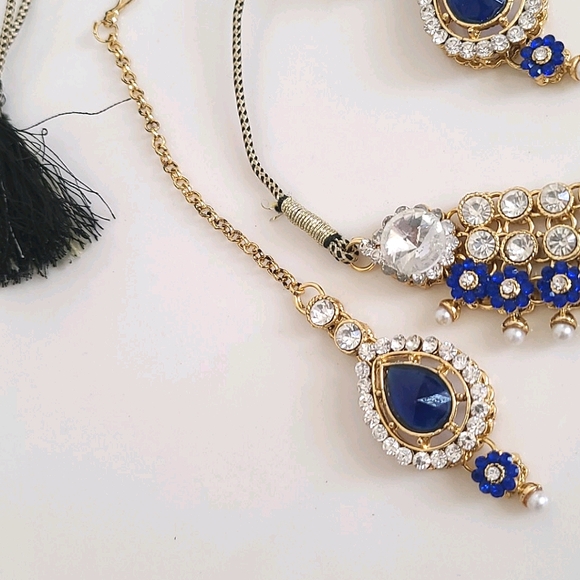 Necklace Set NIB - Picture 5 of 12